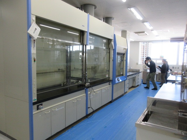 田中生体機能合成化学研究室が、物質科学研究棟のN601-605に移動しました。